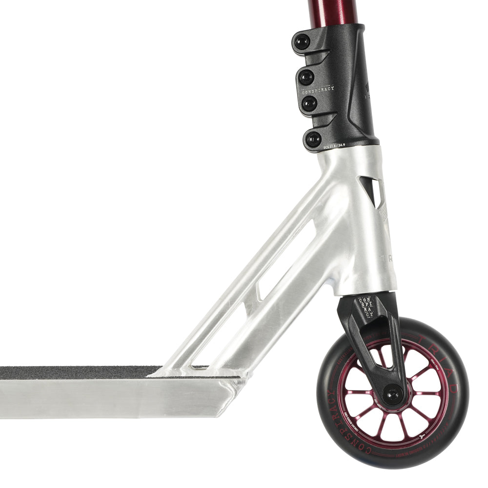 Freestyle koloběžka Triad CB140 5.5 x 22 Hellion