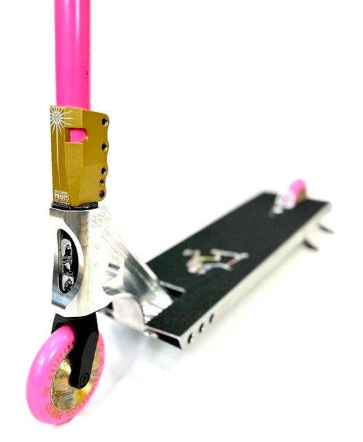 Custom koloběžka PROTO Moon Child