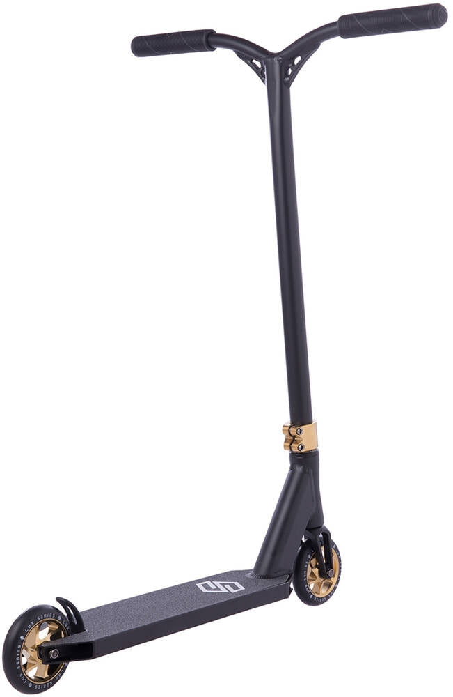 Freestyle koloběžka Striker Lux Gold Chrome