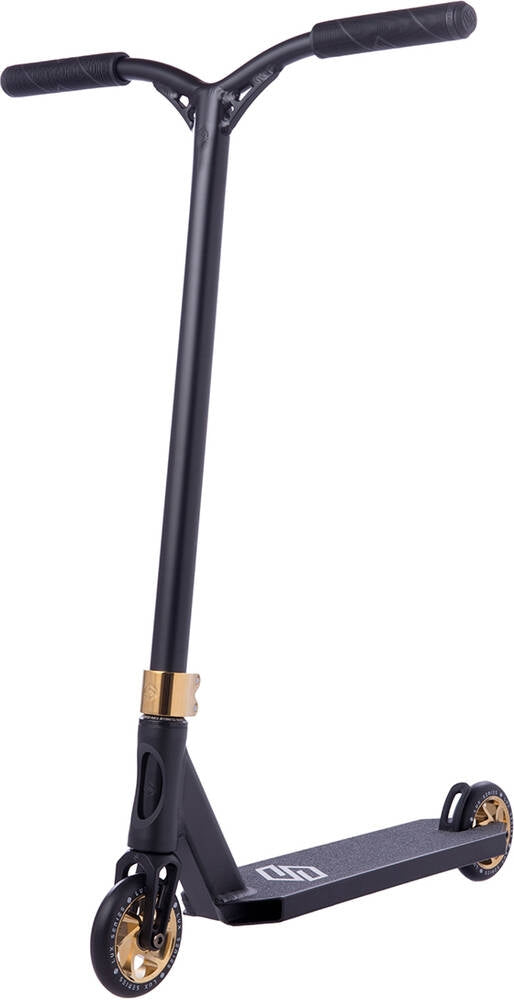 Freestyle koloběžka Striker Lux Gold Chrome